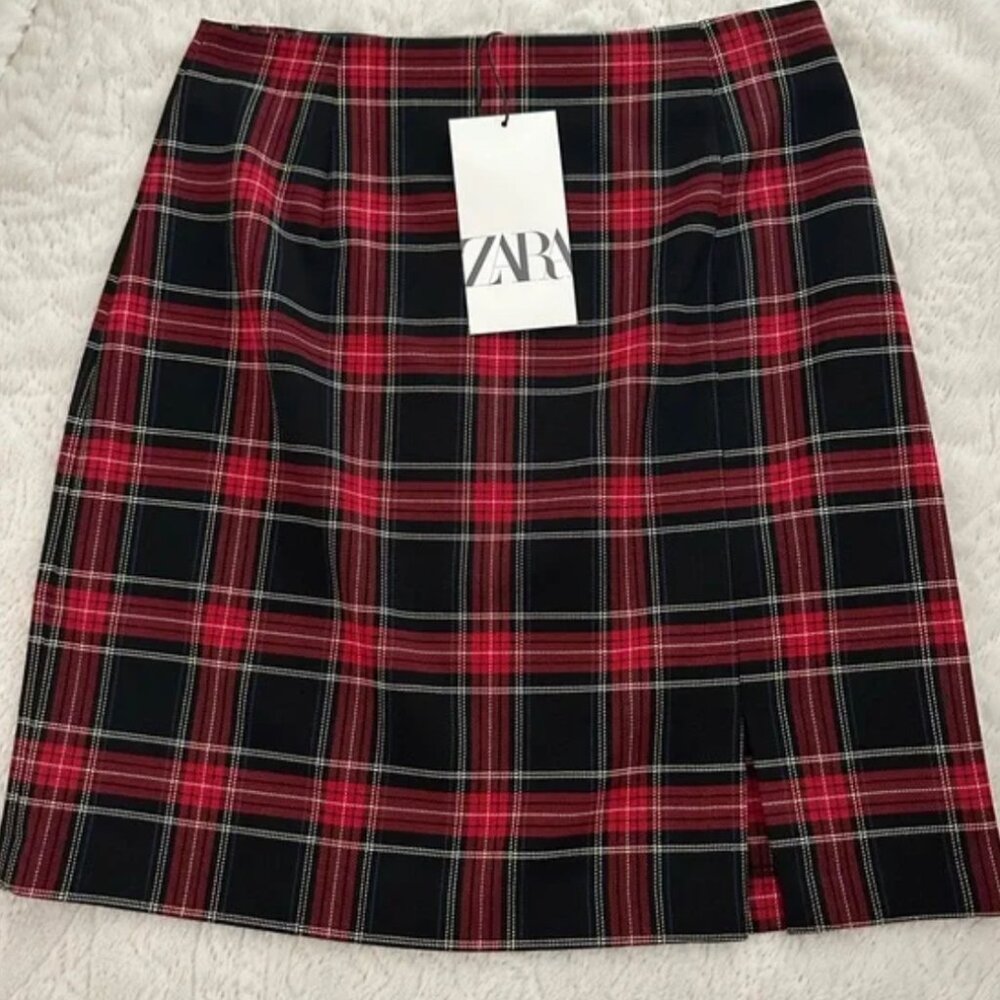 ZARA plaid red and black holiday mini skirt